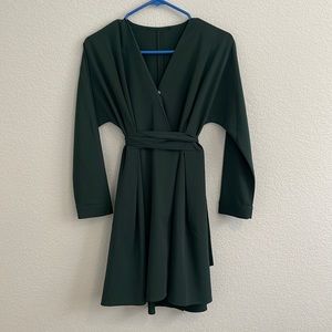 Emerald green Long sleeved midi dress with robe belt